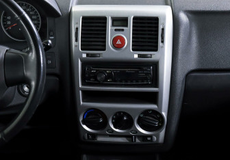 Подержанный автомобиль Hyundai Getz 2008 года (11 фото)