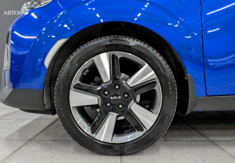 Подержанный автомобиль Kia Soul 2022 года (14 фото)