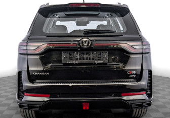 Новый Changan CS95 2024 (6 фото)