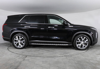 Подержанный автомобиль Hyundai Palisade 2021 года (4 фото)