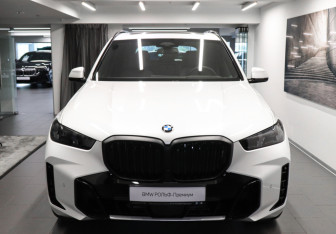 Новый BMW X5 2024 (2 фото)