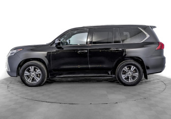 Подержанный автомобиль Lexus LX 2020 года (8 фото)