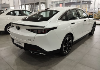 Новый Changan Lamore 2024 (2 фото)