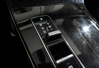 Подержанный автомобиль Exeed LX 2022 года (25 фото)