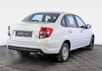 Подержанный автомобиль LADA (ВАЗ) Granta Sedan 2024 года (4 фото)