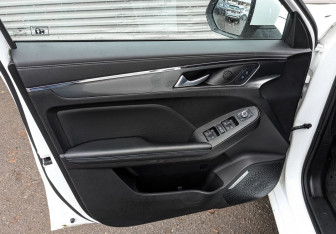 Подержанный автомобиль Haval Jolion 2022 года (19 фото)