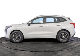 Подержанный автомобиль Haval Jolion 2023 года (8 фото)