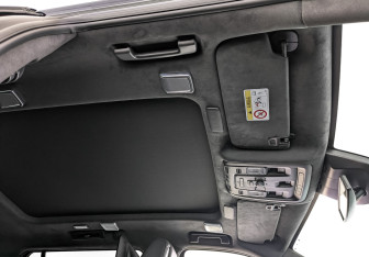 Подержанный автомобиль Cadillac Escalade Suv 2023 года (22 фото)