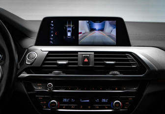 Подержанный автомобиль BMW X4 2019 года (21 фото)