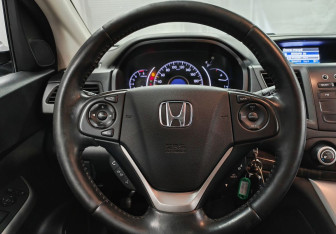 Подержанный автомобиль Honda CR-V 2014 года (13 фото)