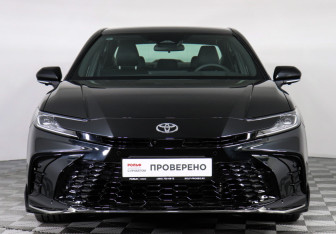 Подержанный автомобиль Toyota Camry Sedan 2025 года (2 фото)