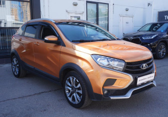 Подержанный автомобиль LADA (ВАЗ) XRAY 2019 года (3 фото)