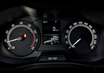 Подержанный автомобиль Skoda Rapid Liftback 2021 года (13 фото)