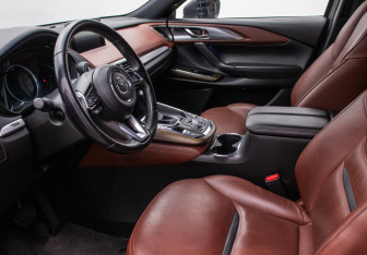 Подержанный автомобиль Mazda CX-9 2019 года (10 фото)