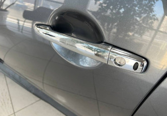 Подержанный автомобиль Mitsubishi Outlander 2012 года (16 фото)