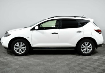 Подержанный автомобиль Nissan Murano Suv 2015 года (3 фото)