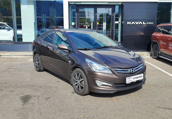 Подержанный автомобиль Hyundai Solaris Sedan 2016 года (3 фото)