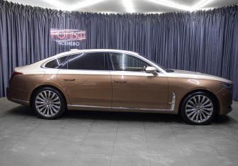 Подержанный автомобиль Hongqi H9 2023 года (4 фото)