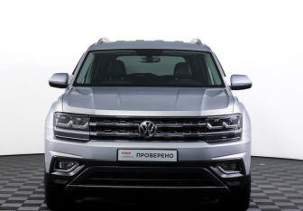 Подержанный автомобиль Volkswagen Teramont 2018 года (2 фото)