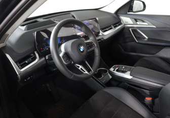 Новый BMW X1 2025 (12 фото)