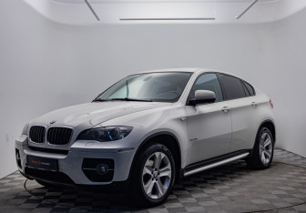 Подержанный автомобиль BMW X6 2012 года (1 фото)