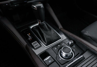 Подержанный автомобиль Mazda 6 Sedan 2018 года (13 фото)