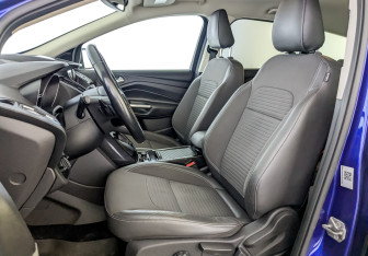 Подержанный автомобиль Ford Kuga 2017 года (20 фото)