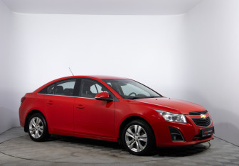 Подержанный автомобиль Chevrolet Cruze Sedan 2013 года (3 фото)