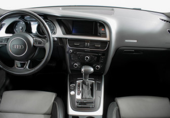 Подержанный автомобиль Audi A5 Liftback 2015 года (11 фото)