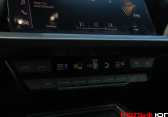 Подержанный автомобиль Audi A3 Hatchback 2020 года (13 фото)