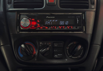 Подержанный автомобиль Nissan Almera Sedan 2005 года (13 фото)