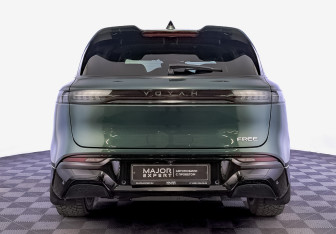 Подержанный автомобиль Voyah Free 2024 года (6 фото)