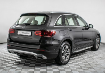 Подержанный автомобиль Mercedes-Benz GLC Coupe 2019 года (6 фото)