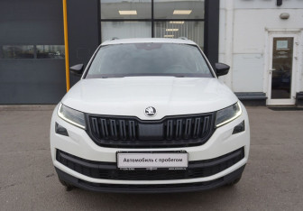 Подержанный автомобиль Skoda Kodiaq 2021 года (2 фото)