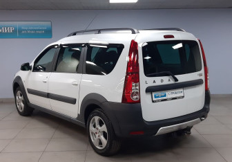 Подержанный автомобиль LADA (ВАЗ) Largus Wagon 2020 года (7 фото)