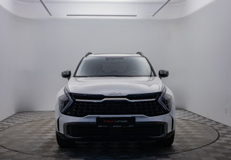 Подержанный автомобиль Kia Sportage 2024 года (2 фото)