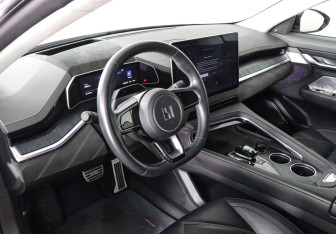 Подержанный автомобиль Zeekr 001 2023 года (8 фото)