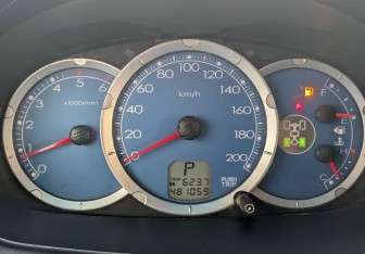 Подержанный автомобиль Mitsubishi L200 2008 года (14 фото)