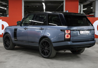Подержанный автомобиль Land Rover Range Rover 2018 года (7 фото)