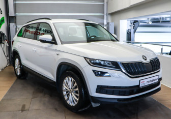 Подержанный автомобиль Skoda Kodiaq 2020 года (3 фото)