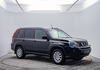 Подержанный автомобиль Nissan X-Trail 2008 года (3 фото)