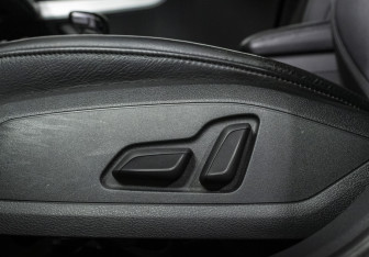 Подержанный автомобиль Audi A4 Sedan 2018 года (19 фото)