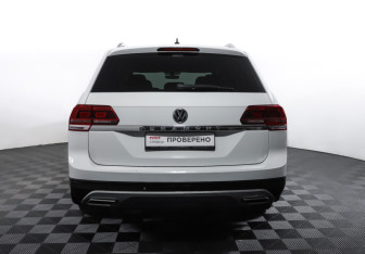Подержанный автомобиль Volkswagen Teramont 2019 года (6 фото)