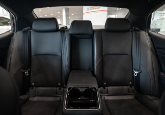 Новый Toyota Camry Sedan 2025 (36 фото)