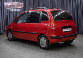 Подержанный автомобиль Hyundai Matrix 2005 года (7 фото)