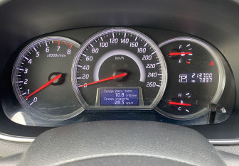 Подержанный автомобиль Nissan Teana 2012 года (22 фото)