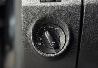 Подержанный автомобиль Volkswagen Amarok 2013 года (11 фото)