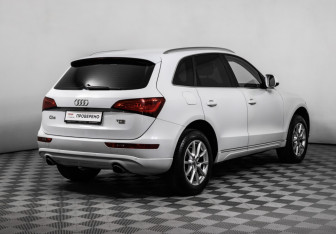 Подержанный автомобиль Audi Q5 2013 года (5 фото)
