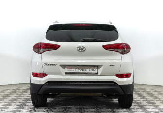 Подержанный автомобиль Hyundai Tucson 2018 года (6 фото)