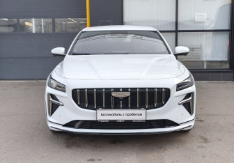 Новый Geely Preface 2024 (2 фото)